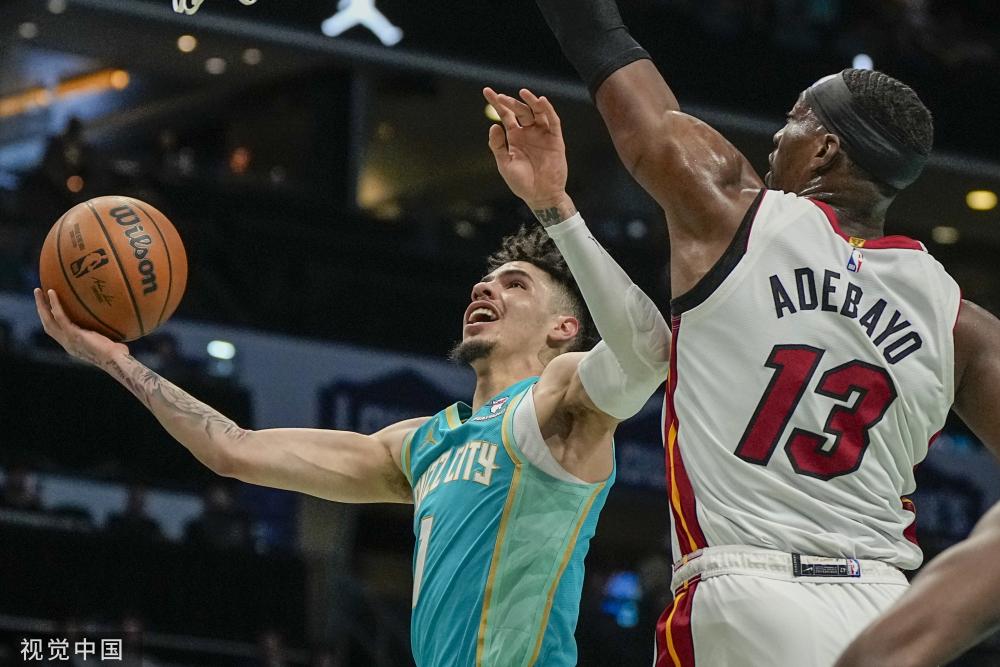 角的年轻球 角的年轻球