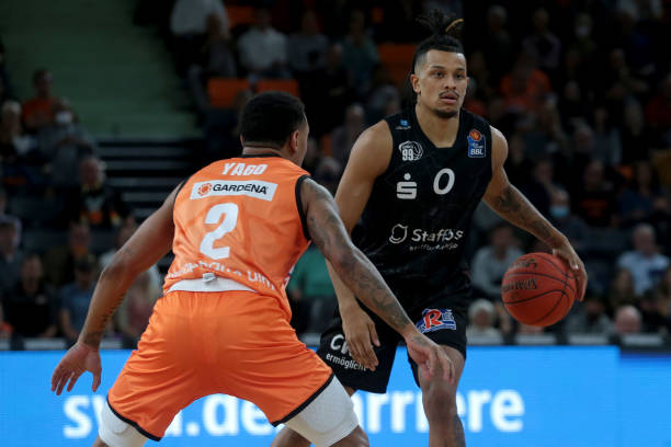 基维奥尔 基维奥尔