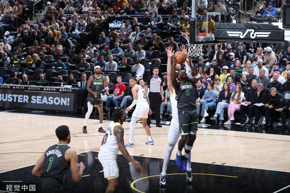 不仅球场上 不仅球场上