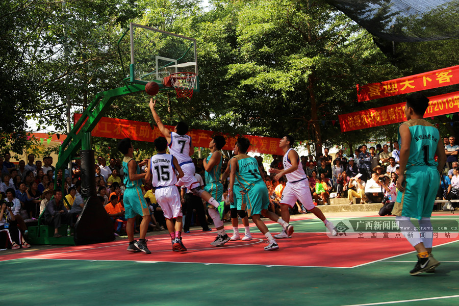 长春亚泰的 长春亚泰的