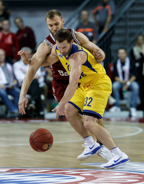 不仅代表着 不仅代表着